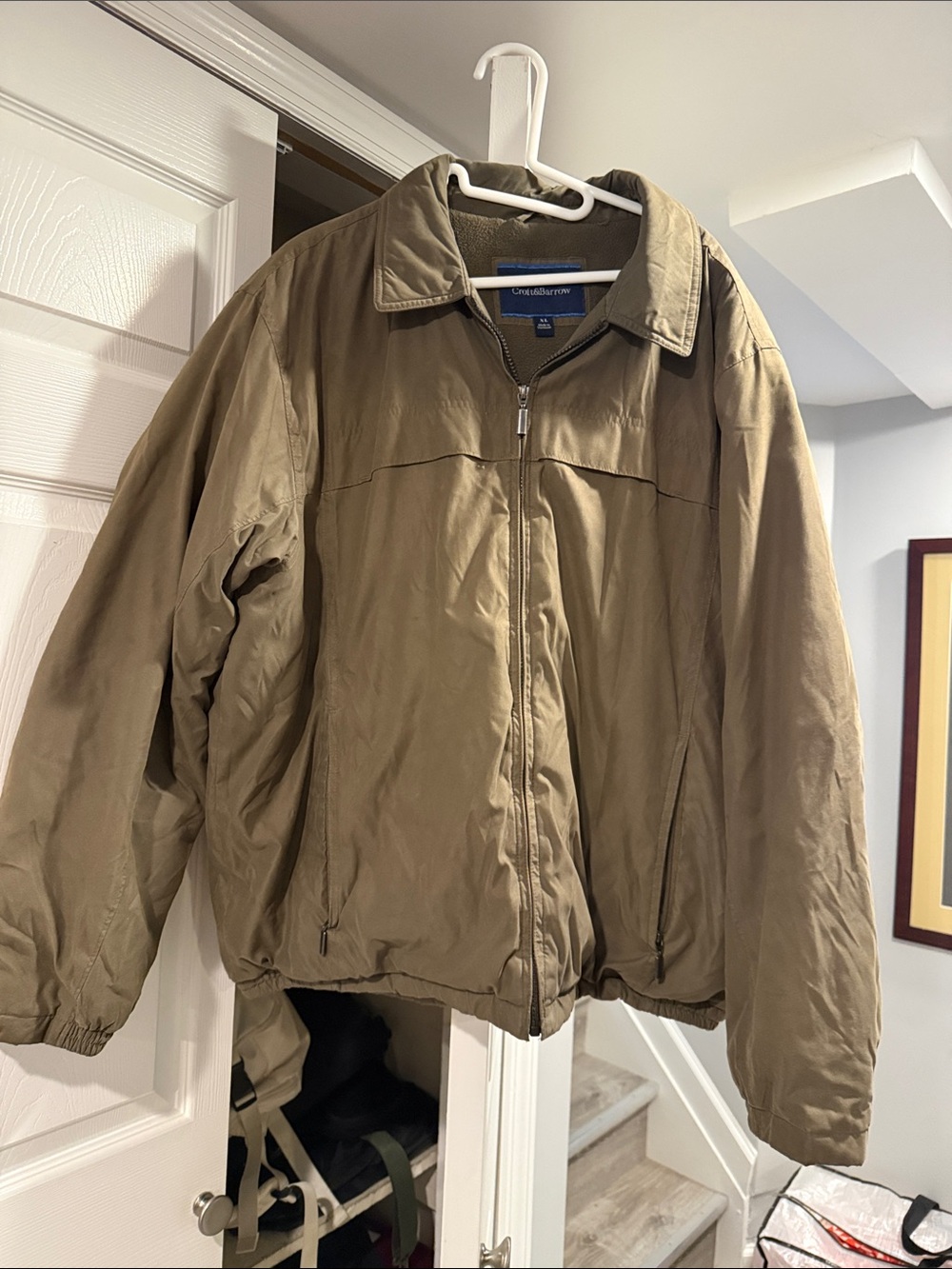 Croft and Barrow Men's Olive/Tan medium weight  Zip Jacket